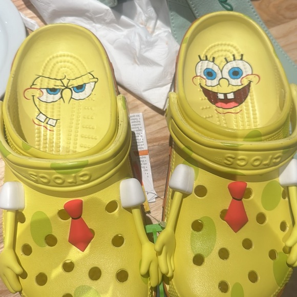 Spongebob crocs 7M/9W - Picture 4 of 4